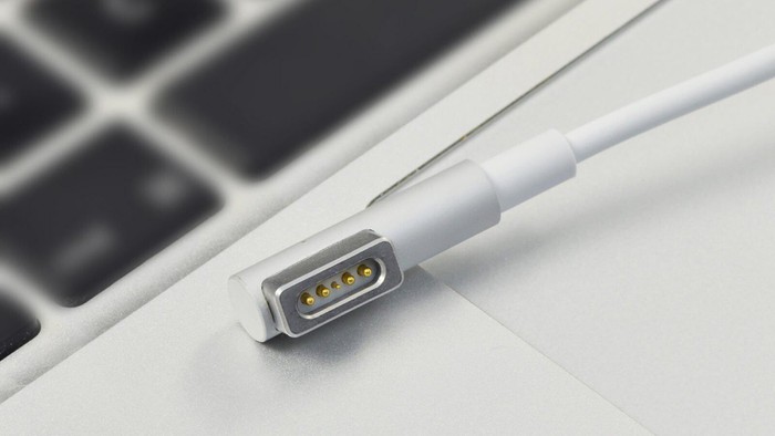Tin đồn: Apple sắp hồi sinh cổng sạc MagSafe