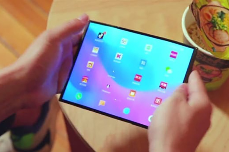 Xiaomi sẽ sớm phát hành smartphone màn hình gập, có phải Mi MIX 4?