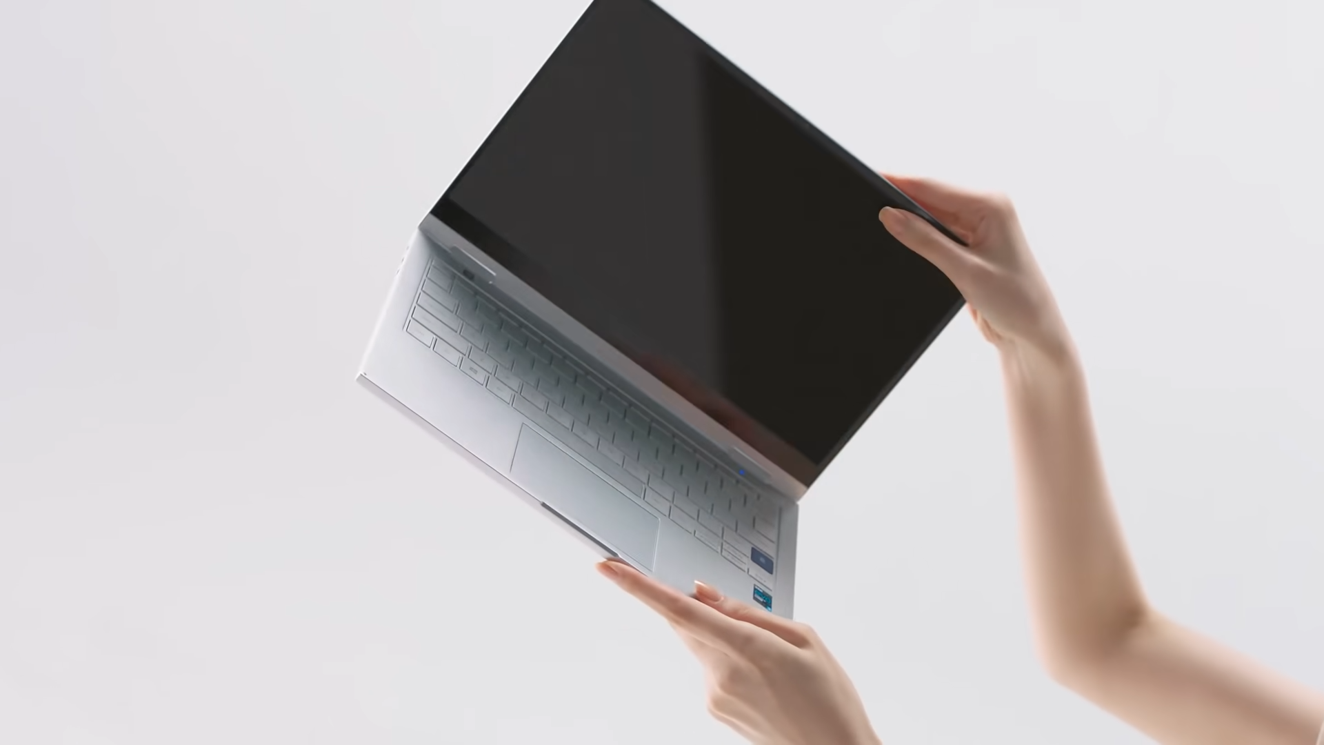 Đây là thông số kỹ thuật của hai chiếc laptop Galaxy Book Pro mới của Samsung Đây là thông số kỹ thuật của hai chiếc laptop Galaxy Book Pro mới của Samsung