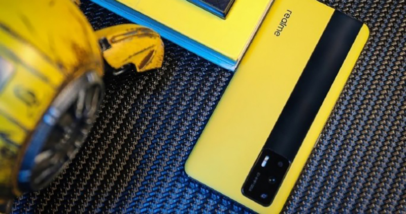 Realme GT 5G lộ ảnh teaser mới, xác nhận dùng chip Snapdragon 888, màn hình 120Hz, giá dưới 10.7 triệu đồng