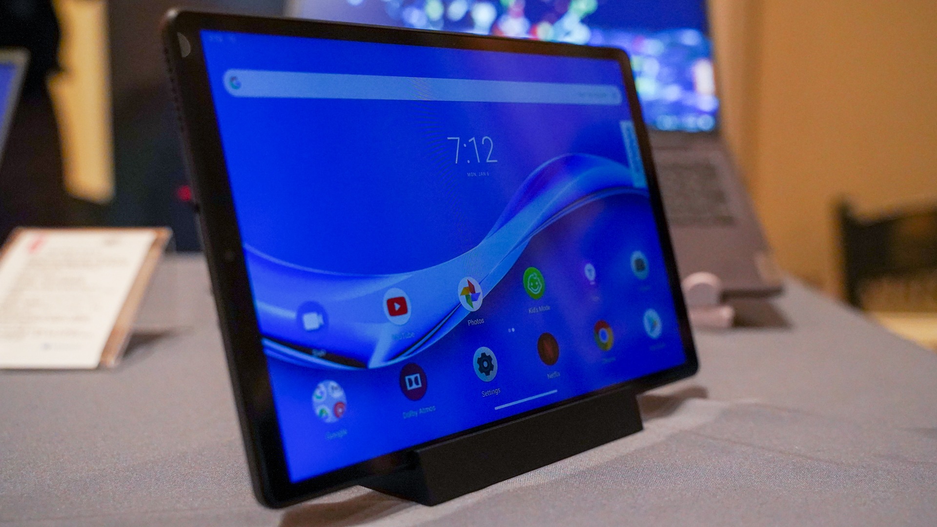 Lenovo Tab M10 5G được thử nghiệm hiệu năng trên Geekbench với chip Snapdragon 690 và chạy Android 11
