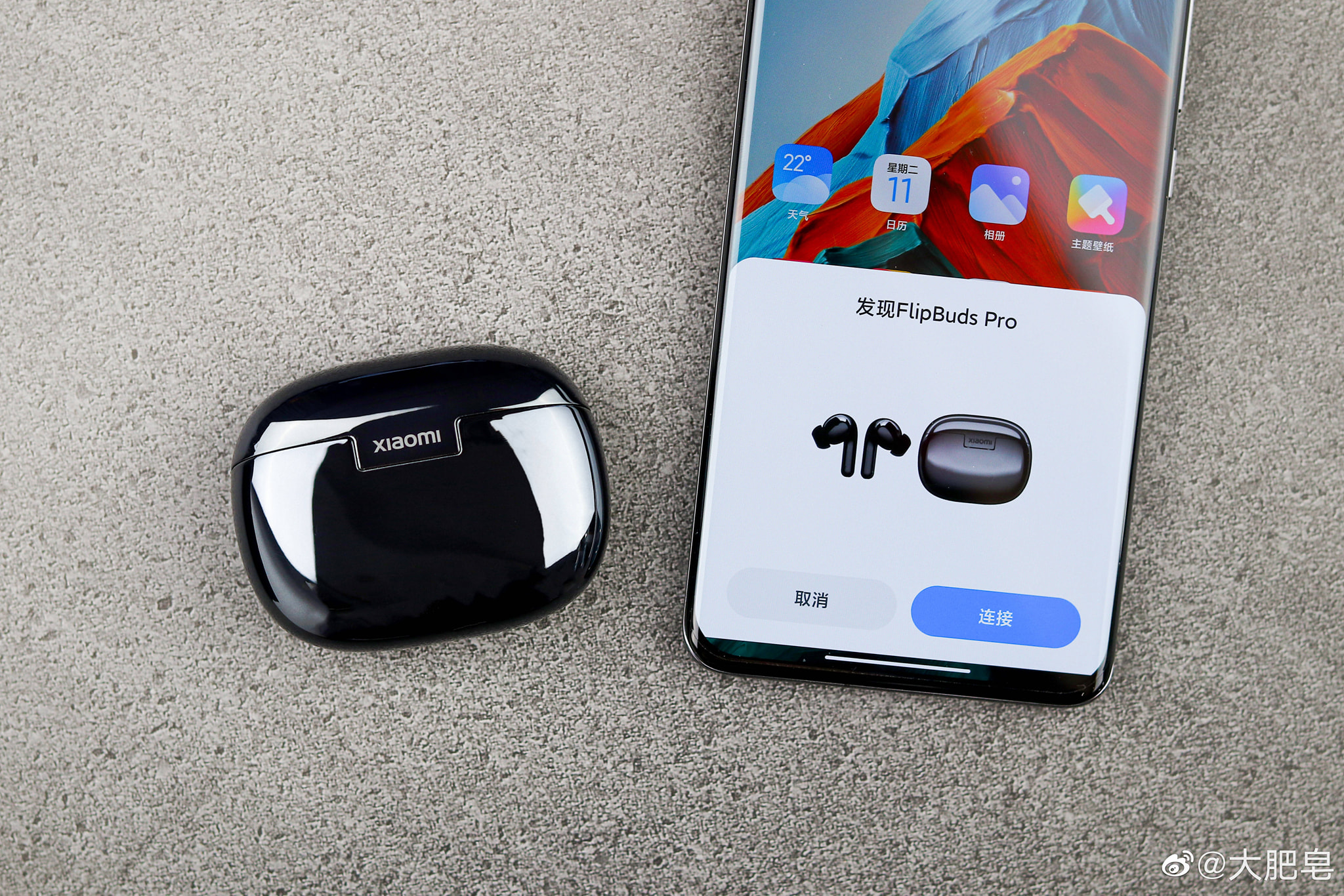 Cận cảnh tai nghe không dây Xiaomi FlipBuds Pro: Thiết kế giống AirPods Pro, có màu đen cực đẹp, tích hợp ANC, giá chưa tới 3 triệu đồng