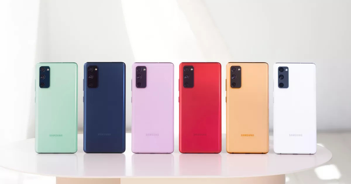 So sánh Galaxy S20 FE bản Snapdragon 865 với các sản phẩm cùng phân khúc