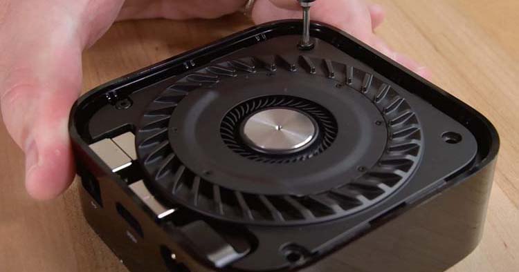iFixit “mổ bụng” Apple TV 4K 2021: Thiết kế dễ sửa chữa nhưng Siri Remote “hư là vứt”
