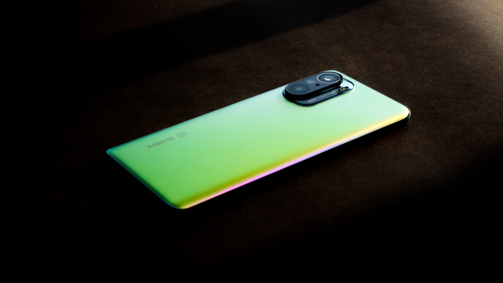 Trên tay Mi 11X Pro/Mi 11i: Phiên bản đổi tên của Redmi K40 Pro, giá 12.3 triệu đồng