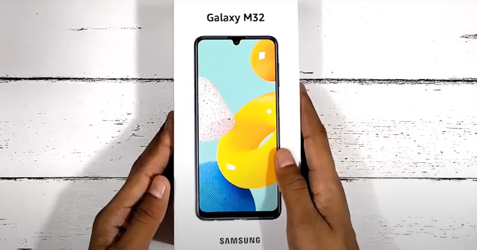 Video mở hộp của Samsung Galaxy M32 bị rò rỉ trước ngày ra mắt