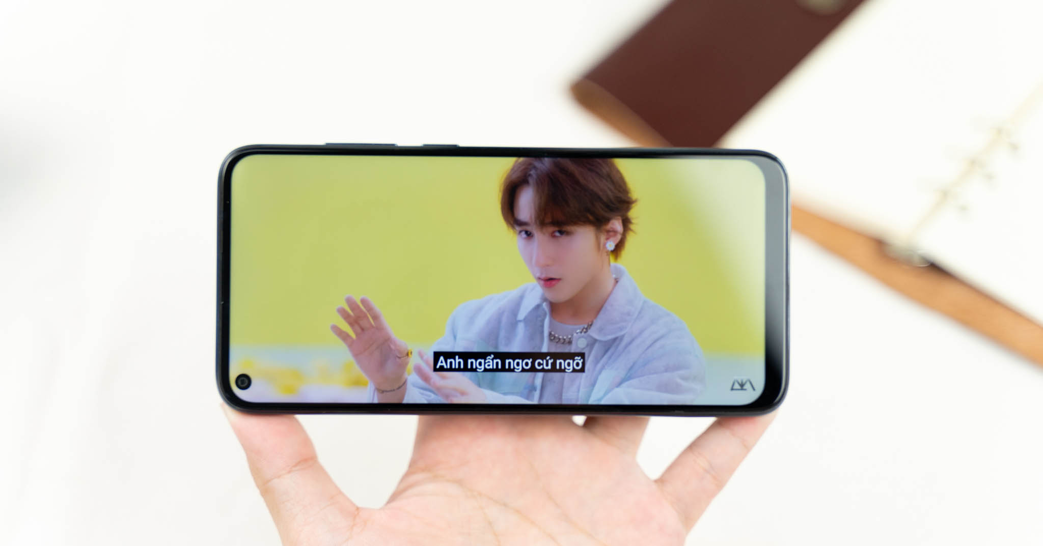 Chỉ từ 3 triệu đồng, đây những chiếc smartphone pin trâu, chạy chip Snapdragon đáng mua
