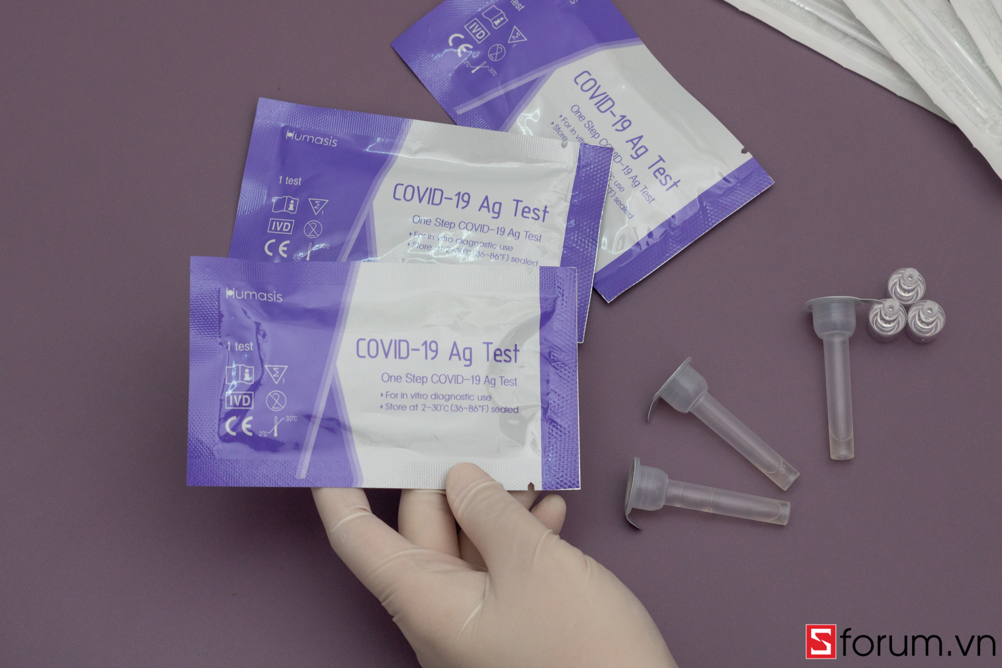 Que test nhanh COVID tại nhà | Humasis Covid-19 Ag Hàn Quốc