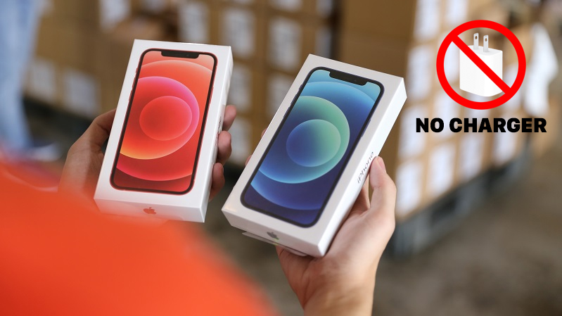 Sẽ thế nếu những chiếc điện thoại giá rẻ và tầm trung đều không kèm củ sạc trong hộp?