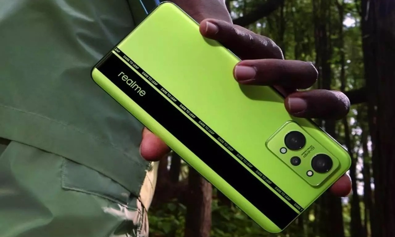 Realme GT Neo 2T được xác nhận hỗ trợ sạc nhanh 65W và đang được thử nghiệm trên nền tảng Geekbench