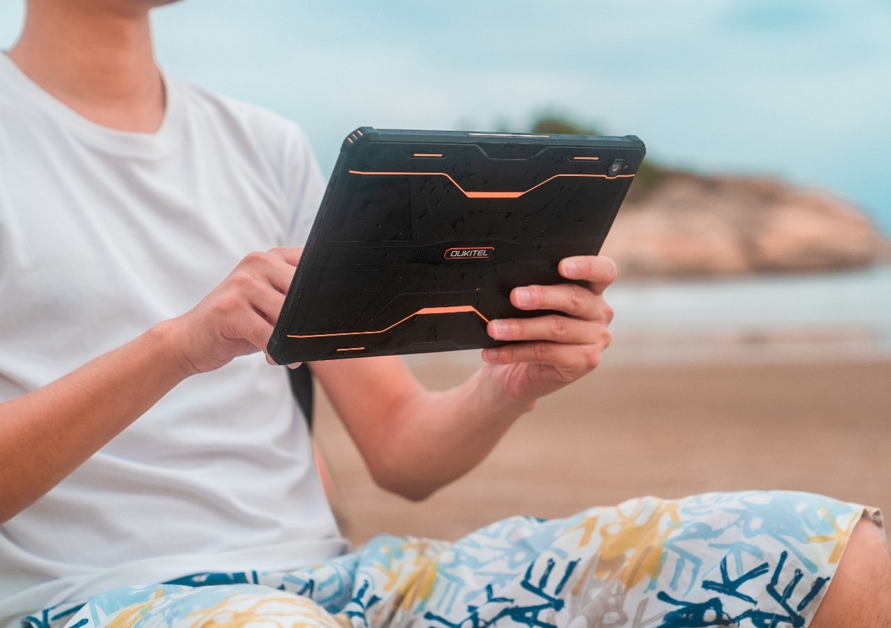 Oukitel RT1 siêu bền ra mắt với pin khủng 10,000mAh, chống nước IP68, giá chỉ hơn 4 triệu đồng