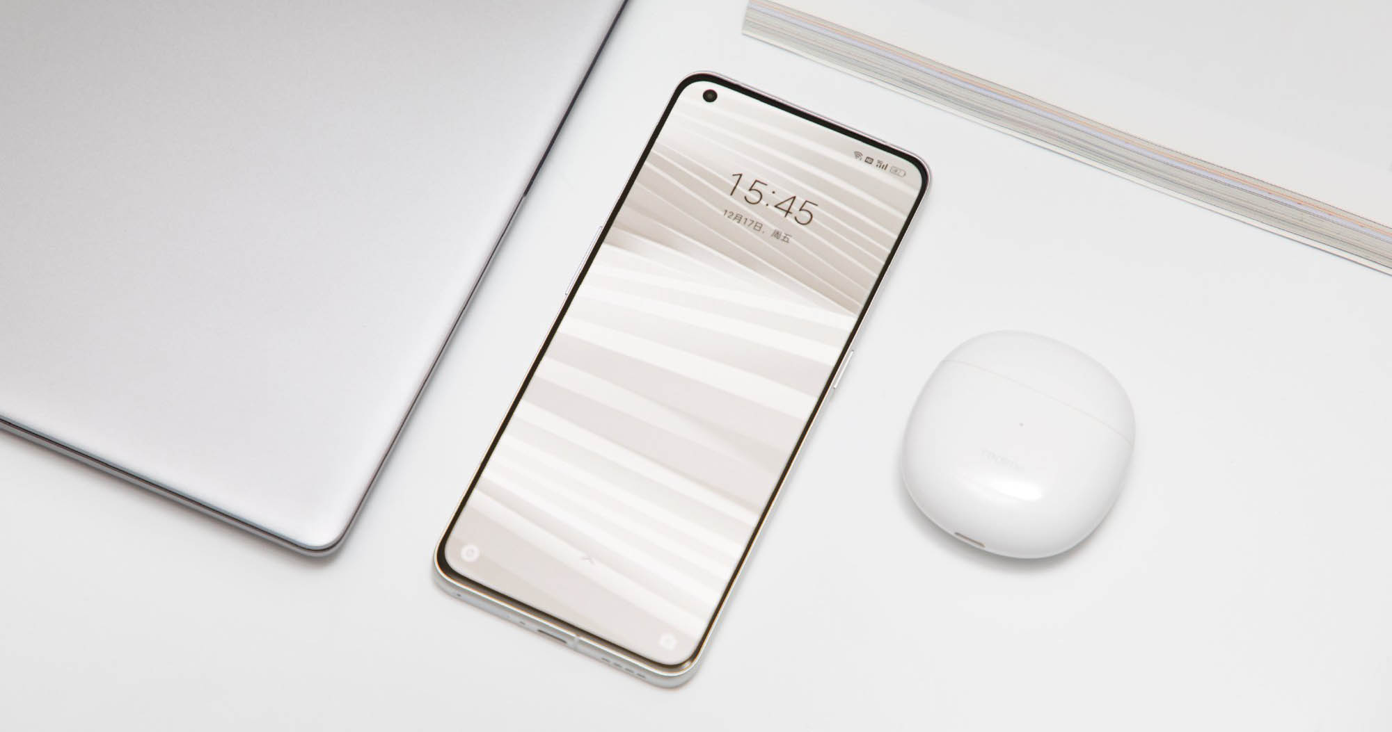 Realme GT 2 Pro lộ ảnh mặt trước với viền bezel cực mỏng, nhìn là yêu ngay!!!