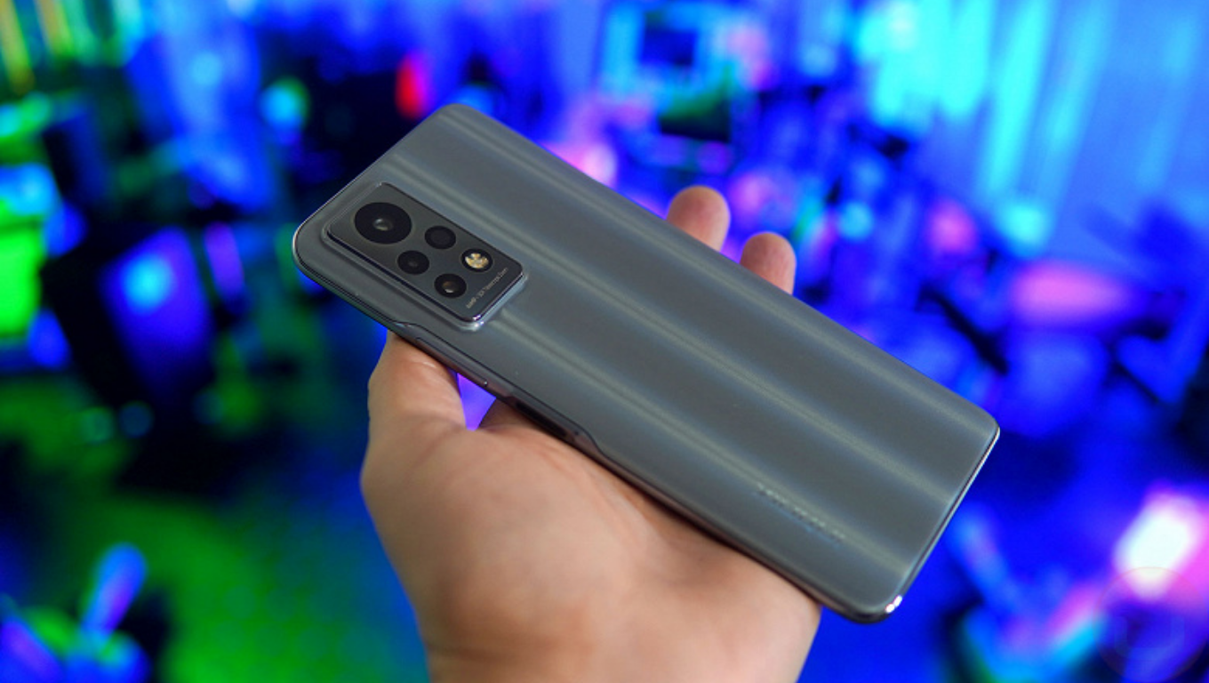 Cận cảnh Infinix Note 11 Pro: Giá bình dân nhưng camera 64MP, pin 5000mAh, chip Helio G96 và còn gì nữa?