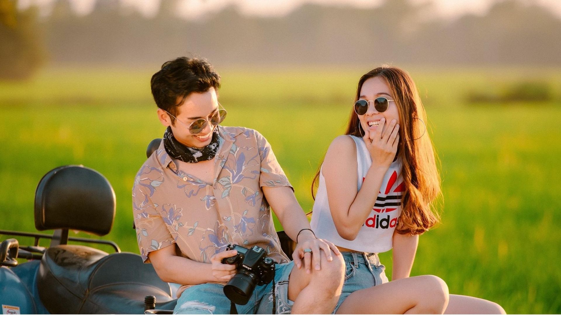 Valentine sắp đến mà bạn vẫn lẻ bóng? Bật Instagram và thử những bước này ngay Valentine sắp đến mà bạn vẫn lẻ bóng? Bật Instagram và thử những bước này ngay