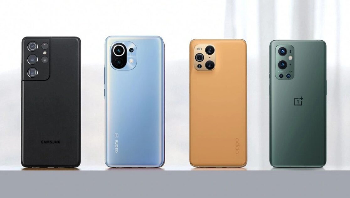 Tổng kết 2021: Đây là những điện thoại có thiết kế "sẹc-xy" nhất và "nhạt" nhất trong năm