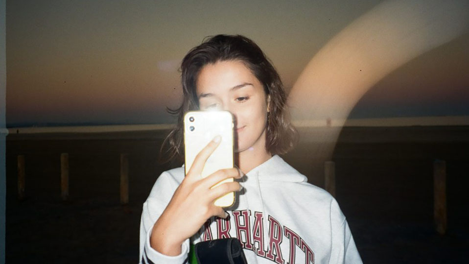 Android 13 sẽ cho phép người dùng kiểm soát độ sáng đèn pin của điện thoại