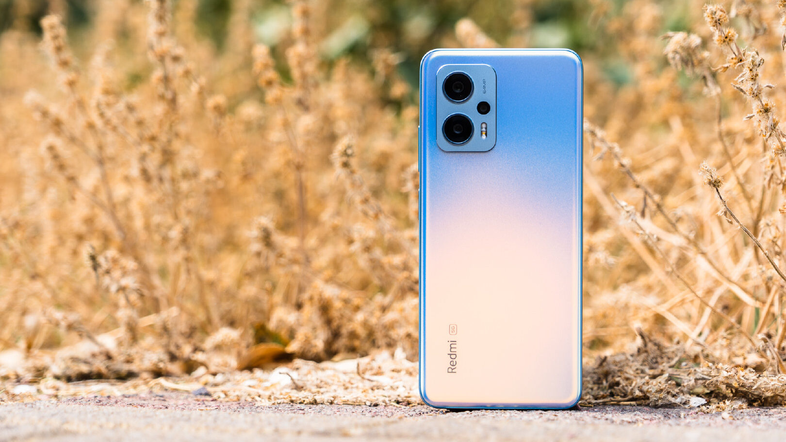 Trên tay Redmi Note 11T Pro+: Giá 6.9 triệu nhưng có màn hình 144Hz, Dimensity 8100, sạc siêu nhanh 120W Trên tay Redmi Note 11T Pro+: Giá 6.9 triệu nhưng có màn hình 144Hz, Dimensity 8100, sạc siêu nhanh 120W