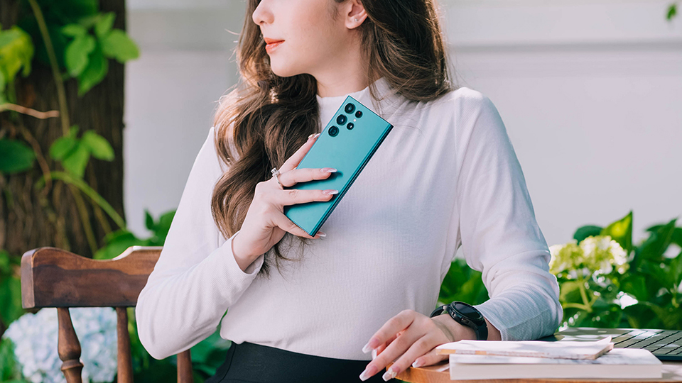 Loạt smartphone cao cấp đang giảm giá sâu tại CellphoneS, lên tới 13 triệu đồng, chốt đơn ngay! Loạt smartphone cao cấp đang giảm giá sâu tại CellphoneS, lên tới 13 triệu đồng, chốt đơn ngay!