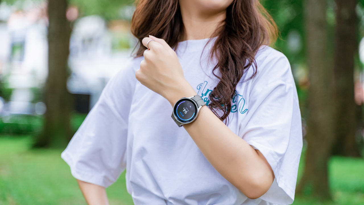 Bí quyết hiểu bản thân từ “A tới Á” cùng Galaxy Watch5 Series