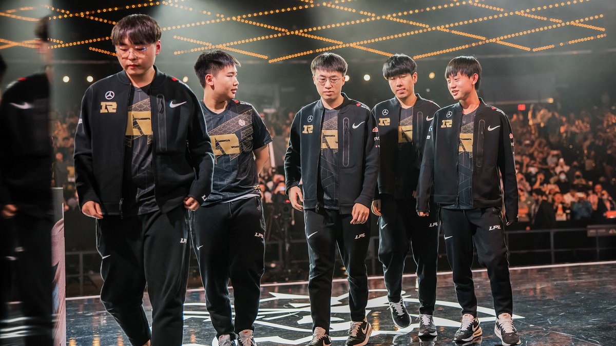 LMHT: Đội hình đương kim vô địch MSI RNG thay máu sau CKTG 2022