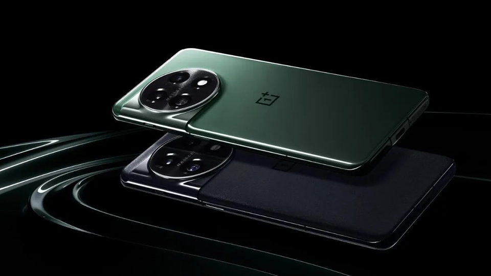 OnePlus 11 lần đầu lộ ảnh thực tế với mặt sau tuyệt đẹp OnePlus 11 lần đầu lộ ảnh thực tế với mặt sau tuyệt đẹp