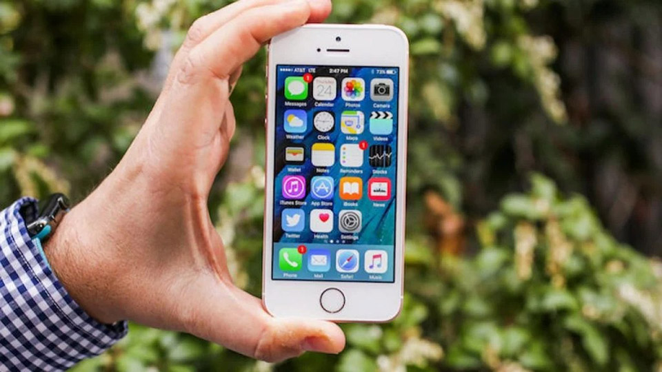 Apple bất ngờ tung bản cập nhật quan trọng cho iPhone 5s và các sản phẩm cũ khác