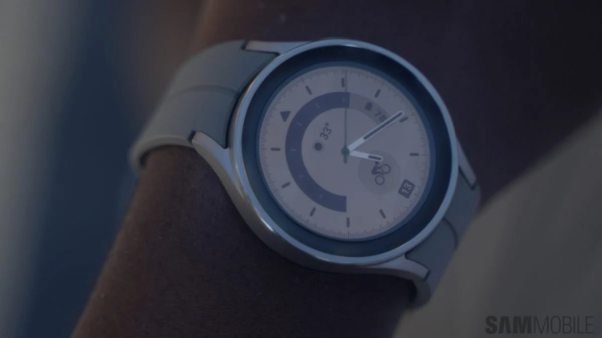 Samsung đang phát triển Galaxy Watch với máy chiếu tích hợp sẵn