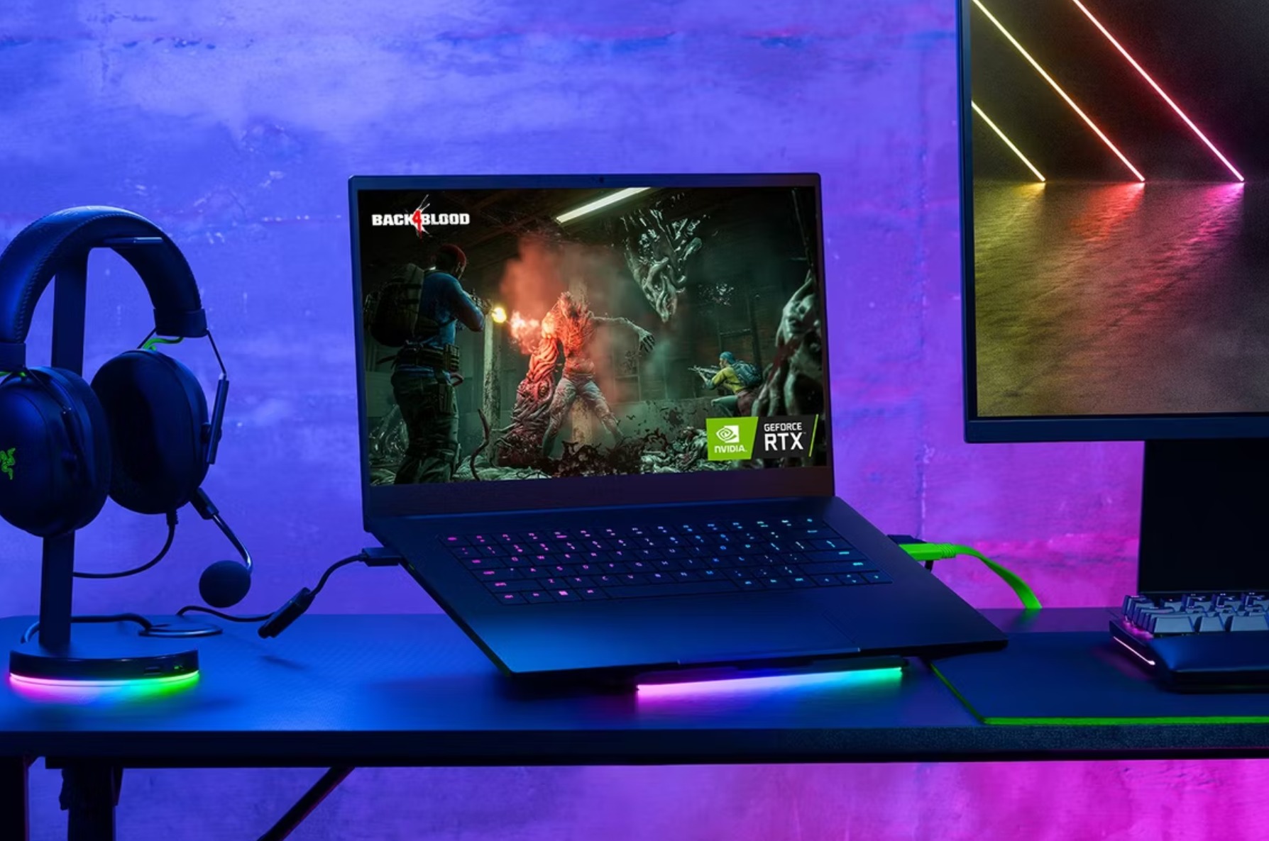 Razer Blade 15 2023 ra mắt: Core i7-13800H, RTX 4070, màn hình 2K, giá 60 triệu đồng
