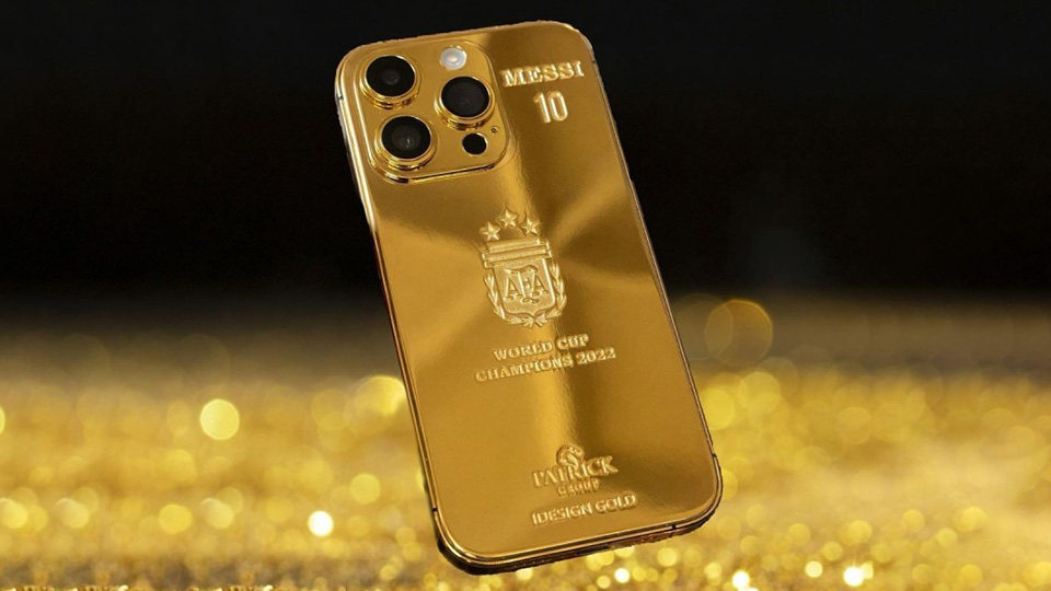 Lionel Messi tặng 35 chiếc iPhone 14 Pro mạ vàng cho các đồng đội tại tuyển Argentina Lionel Messi tặng 35 chiếc iPhone 14 Pro mạ vàng cho các đồng đội tại tuyển Argentina