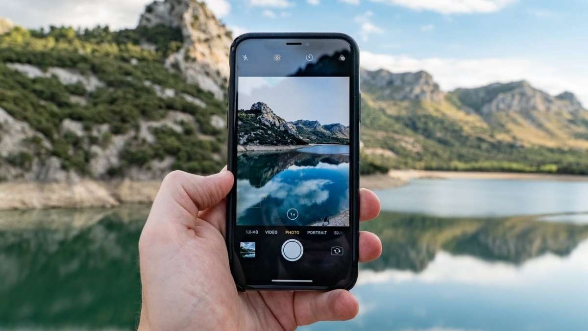 Hướng dẫn cách xóa phông ảnh trên iPhone với camera bước 1