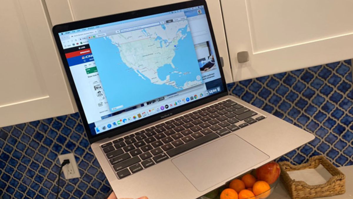 Cách kiểm tra MacBook cũ để tránh ‘’tiền mất tật mang’’