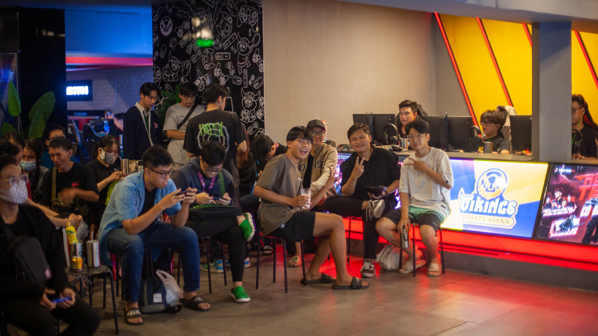 VCT Ascension Pacific Viewing Party - Người hâm mộ cháy hết mình với Fancy