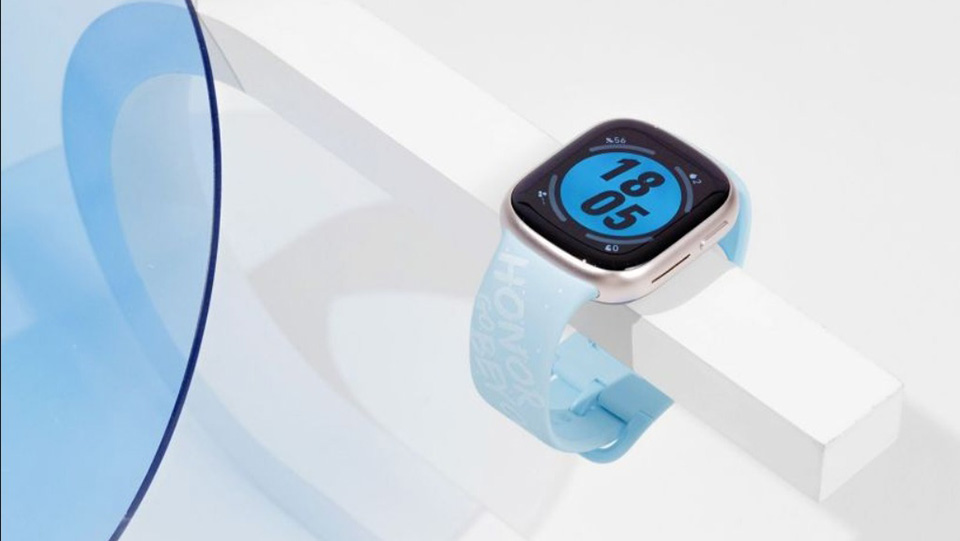 Honor Watch 4 ra mắt với hỗ trợ eSIM và pin 10 ngày, giá 3.13 triệu đồng Honor Watch 4 ra mắt với hỗ trợ eSIM và pin 10 ngày, giá 3.13 triệu đồng