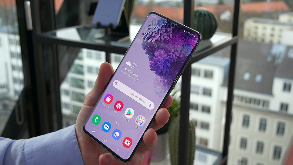Samsung và LG phát triển tấm nền OLED siêu tiết kiệm pin