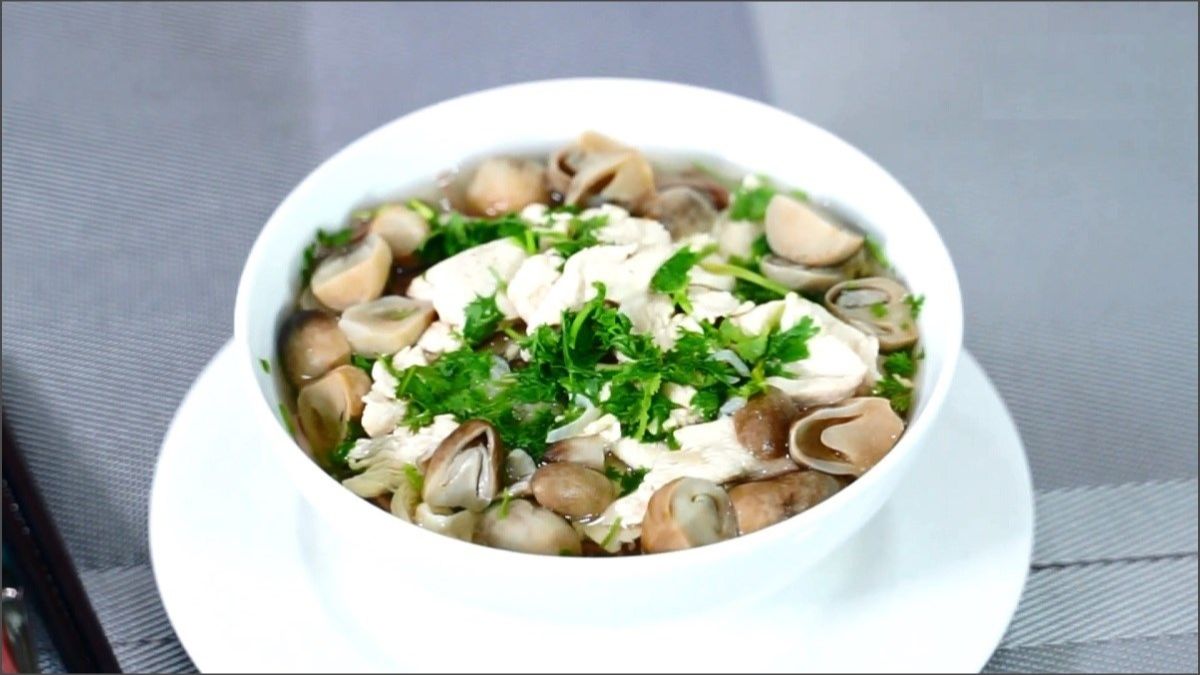 Món ngon với ức gà - Bún gạo lứt ức gà