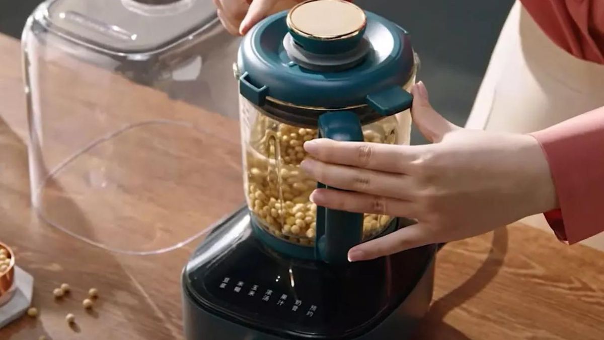 Có nên đầu tư sản phẩm máy làm sữa hạt chống ồn cho gia đình?