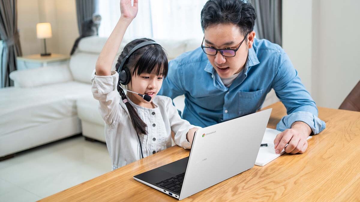 Samsung chính thức giới thiệu máy tính Galaxy Chromebook Go tại Việt Nam