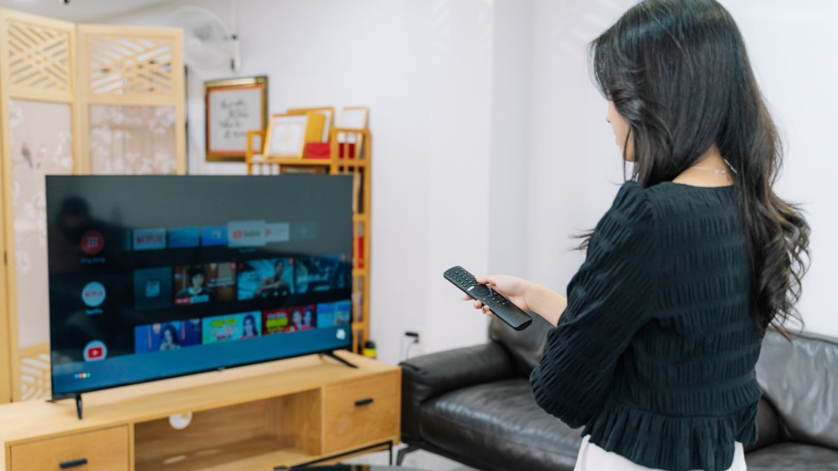 So sánh tivi TCL và Xiaomi, loại nào đáng để mua hơn?