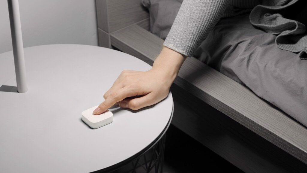 Điều khiển nhà thông minh sau 1 "click" với Aqara Wireless Mini Switch