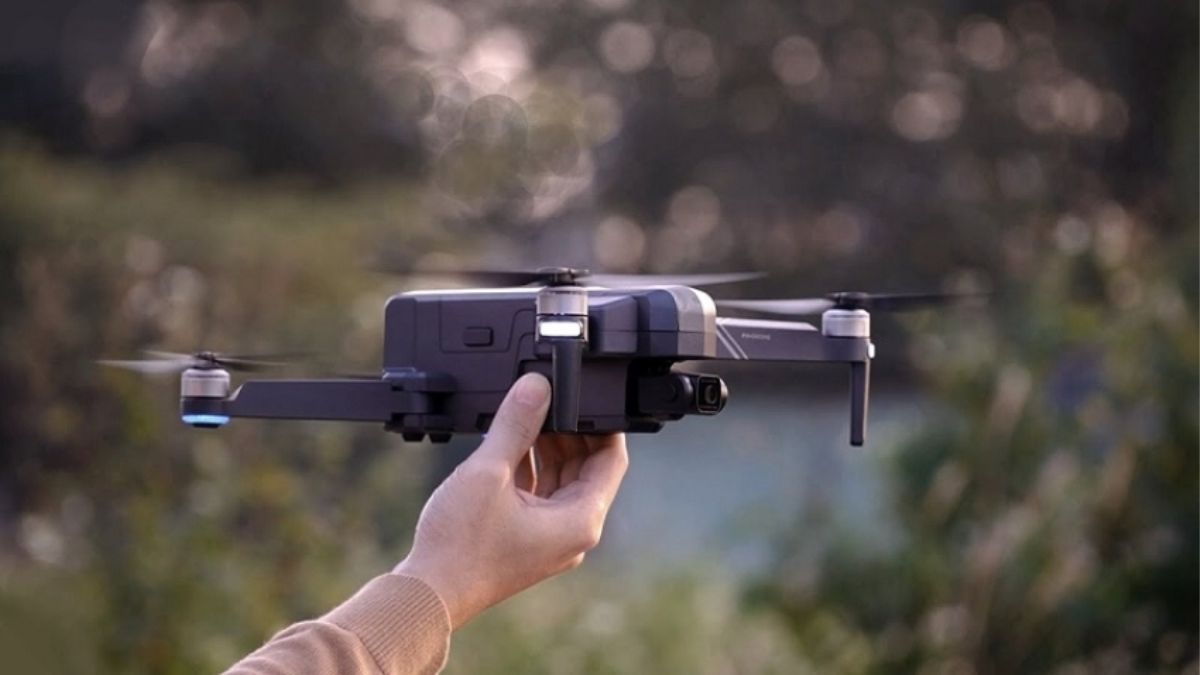 Flycam giá rẻ dưới 500K liệu có tốt không? Loại nào chất lượng đáng mua?