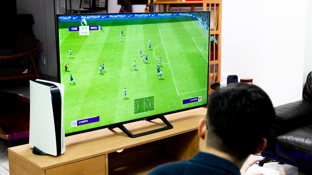 Đánh giá chi tiết PlayStation 5: Chốt đơn từ ngày đầu về chính hãng, sau 3 năm cày game giờ ra sao?