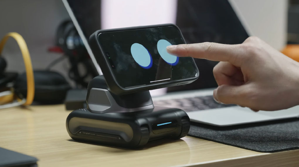 Trên tay LOOI Robot: Món đồ biến smartphone thành thú cưng, thể hiện cảm xúc, tương tác giọng nói